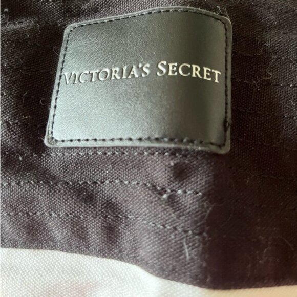 Victoria's Secret Black and White Tote Bag - Picture 2 of 4